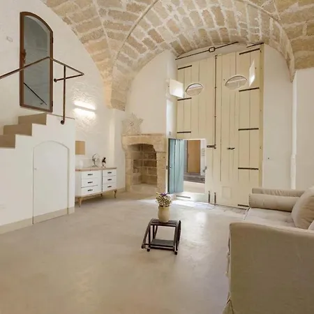 Relais Palazzo Zaccaria * Matino
